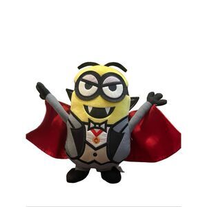 Universal Studios Despicable Me Halloween Vampire Minion Monster Plush Toy 10"